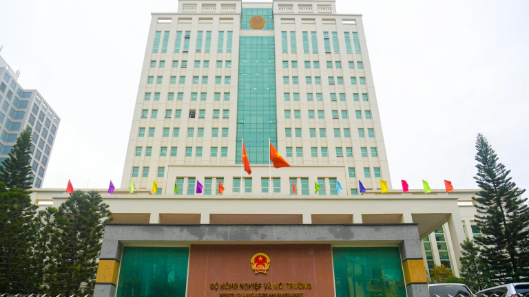 Đề xuất chuyển 86 thẩm quyền của Bộ trưởng Bộ Nông nghiệp và Môi trường về UBND cấp tỉnh
