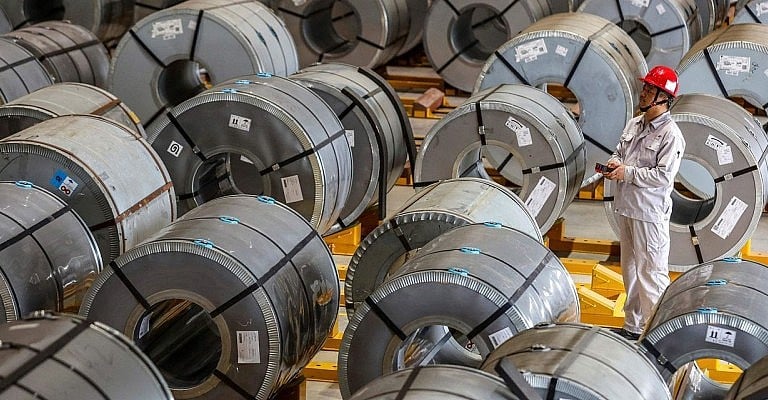 Giá thép tiếp đà giảm khi nhu cầu Trung Quốc chững lại