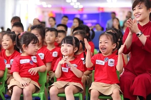 Cần hơn 116.000 tỷ đồng và gần 48.000 biên chế giáo viên phục vụ phổ cập giáo dục mầm non