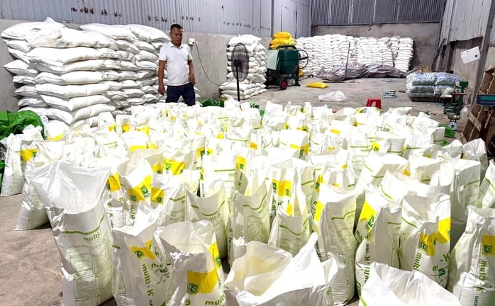 Phát hiện một doanh nghiệp ở Đồng Nai nghi sản xuất và tiêu thụ phân bón giả