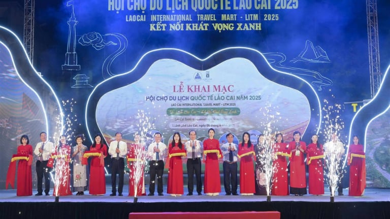 Du lịch Lào Cai: Kết nối khát vọng xanh 