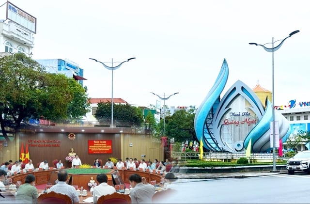 Số lượng lãnh đạo sở của Quảng Ngãi có nhiều biến động khi sắp xếp nhân sự cho xã mới