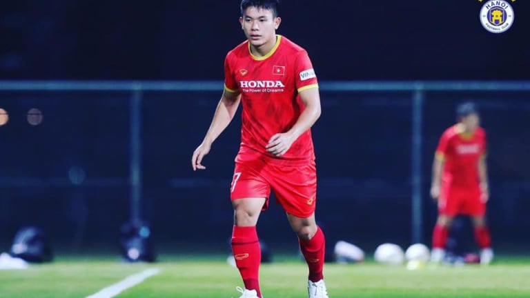 Hậu vệ Hà Nội FC: Từng bị đứt dây chằng, giành nhiều danh hiệu lớn