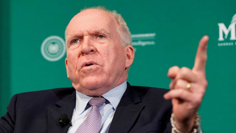 Ông Trump bị cựu giám đốc CIA bị chỉ trích khi xử lý xung đột Nga-Ukraine