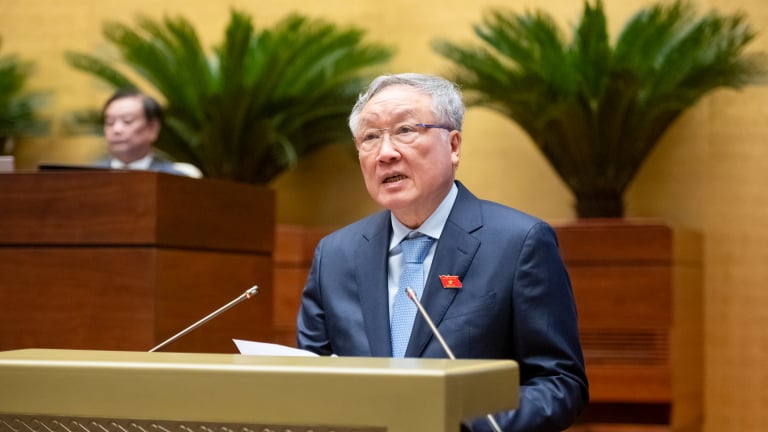 Phó Thủ tướng Thường trực Nguyễn Hòa Bình: Thực hiện tinh giản biên chế gắn với cơ cấu lại đội ngũ cán bộ, công chức, viên chức