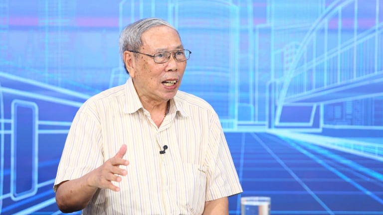 GS.TS Hoàng Xuân Cơ: Chuyển đổi xe máy, ô tô chạy xăng dầu sang xe điện, phương tiện xanh mang lại lợi ích kép 