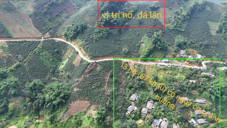 Nguy cơ sạt lở đe dọa, hơn chục hộ dân ở Sơn La phải di dời khẩn cấp