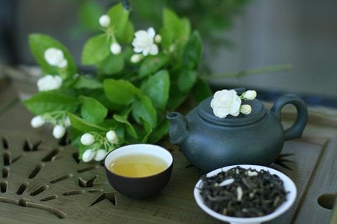 TP.HCM đưa “ngoại giao trà” vào khách sạn cao cấp