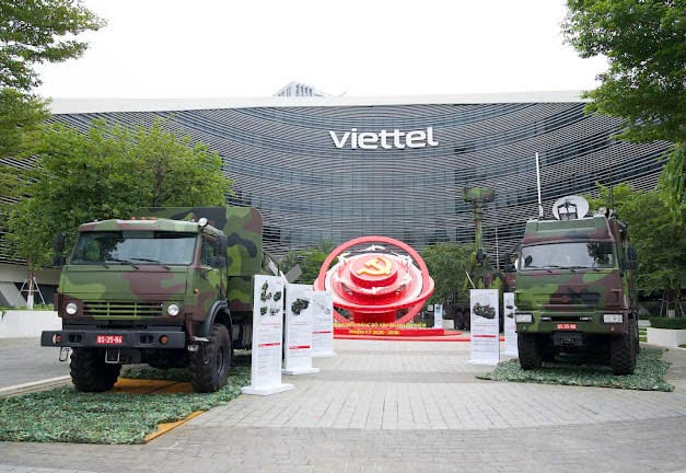 Viettel đặt mục tiêu tăng trưởng 2 con số, đưa Việt Nam trở thành Quốc gia xuất khẩu công nghiệp cao