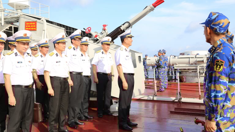 Chính ủy Quân chủng Hải quân yêu cầu duy trì chế độ sẵn sàng chiến đấu trong dịp Quốc khánh 2/9