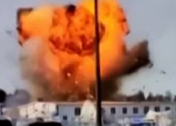 Ukraine đánh vào 'huyết mạch nhiên liệu' của Nga ở Rostov, quê hương ông Zelensky rung chuyển vì đòn tấn công dữ dội