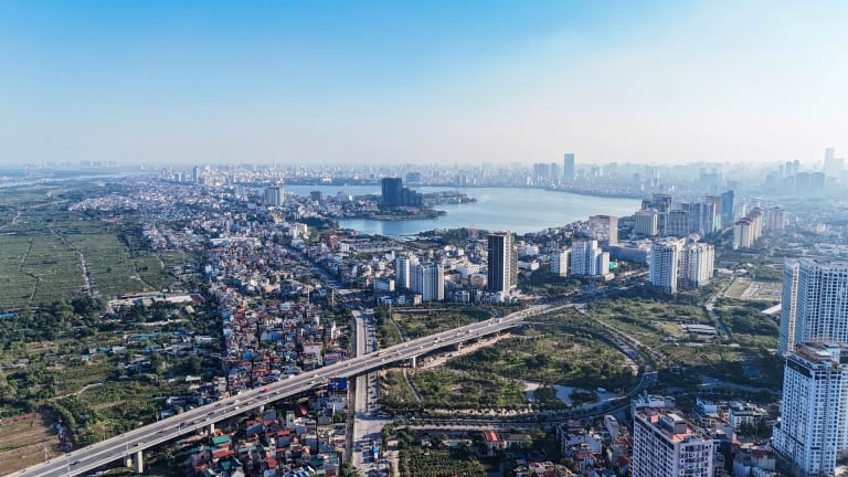 Hà Nội yêu cầu dừng cấp phép xây dựng tại 30 xã, phường trong phạm vi dự án Trục Đại lộ sông Hồng và Olympic