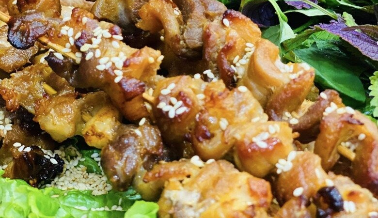 Làm thịt nướng xiên, khi ướp thêm một thứ bột này ai cũng tưởng không ngon mà ngon không tưởng