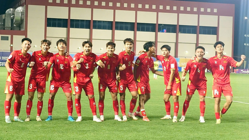 Bị dẫn trước, U17 Việt Nam vẫn khiến U17 Australia phải ‘cưa điểm’