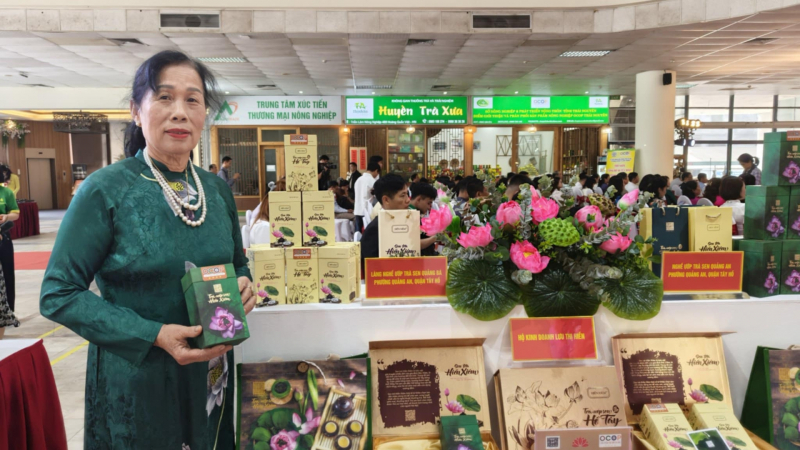 Hà Nội công nhận thêm 14 làng nghề, sản phẩm OCOP vượt kế hoạch, khẳng định vị thế dẫn đầu cả nước