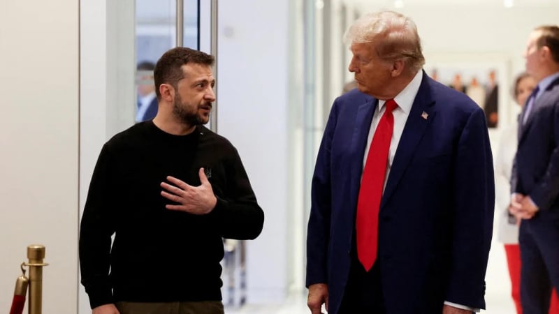 Tổng thống Trump thẳng thừng từ chối một yêu cầu khẩn thiết của ông Zelensky