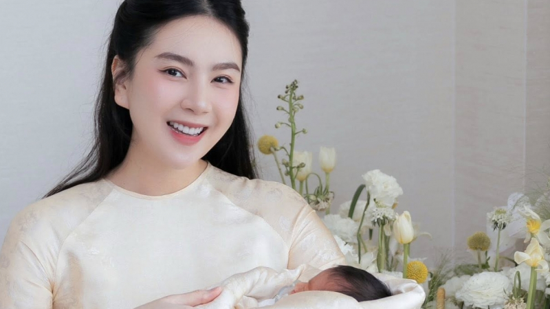 'BTV đẹp nhất VTV' sinh con trai đầu lòng ở tuổi 35