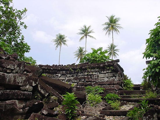Bí ẩn về Nan Madol - Thành phố xây từ đá của người khổng lồ