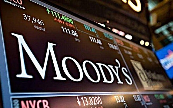 Giữa 'bão' thuế quan Mỹ, Moody's vẫn 'neo' triển vọng ổn định cho ngân hàng Việt 
