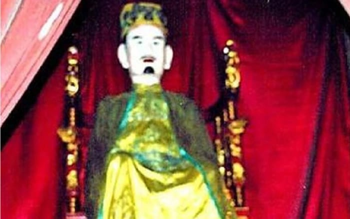Vua Lý Cao Tông: Thú chơi 'chẳng giống ai’, cơ nghiệp suy đốn