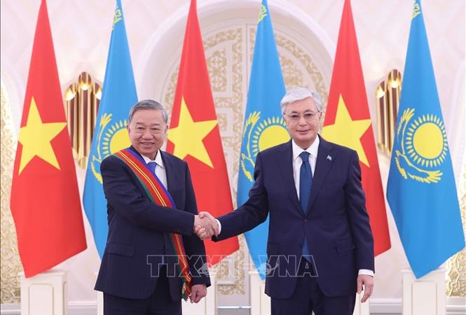 Tổng Bí thư Tô Lâm nhận Huân chương Hữu nghị Dostyk hạng nhất của Kazakhstan

