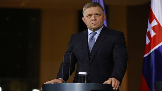 'Đây là tự sát', thủ tướng một nước NATO kinh hoàng trước kế hoạch của EU dành cho Nga
