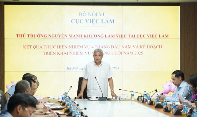 Bộ Nội vụ xây dựng kịch bản thị trường lao động ứng phó với cuộc chiến thuế quan của Mỹ
