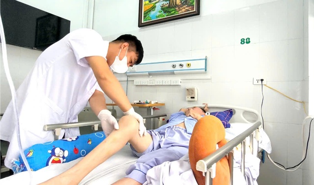 Suýt bị liệt vì 'thủ phạm' khó lường nằm trong cột sống