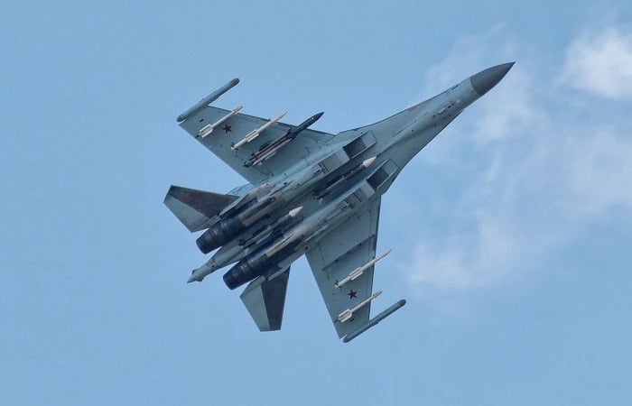 'Giăng bẫy săn mồi thành công': Ukraine bắn rơi 'át chủ bài' Su-35 của không quân Nga