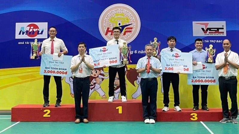 CLB Đống Đa giành vị trí nhất toàn đoàn Festival Taekwondo Hà Nội mở rộng – Cúp Thăng Long 2025