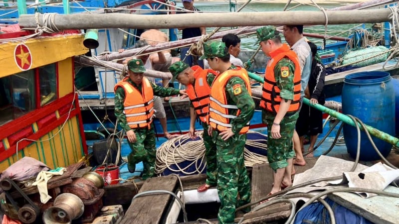 Kịp thời cứu nạn tàu cá va phải đá ngầm, cứu sống 4 ngư dân ở Cô Tô (Quảng Ninh)