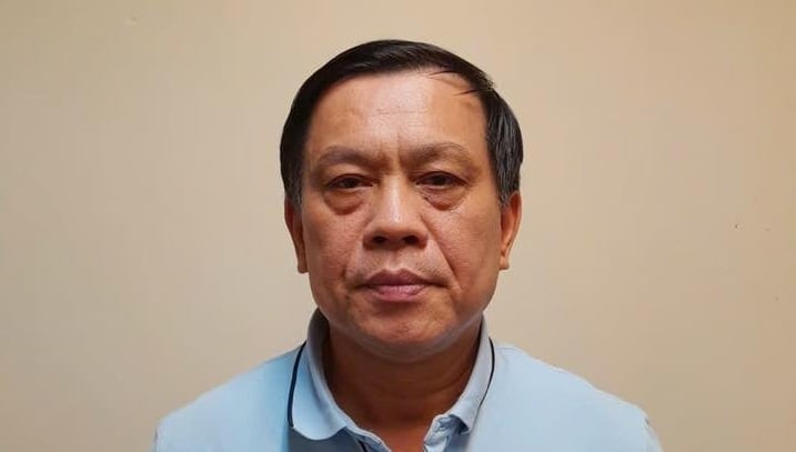 Bắt nguyên Thứ trưởng Bộ Lao động - Thương binh và Xã hội Nguyễn Bá Hoan cùng Cục trưởng vì liên quan vụ Công ty Hoàng Long