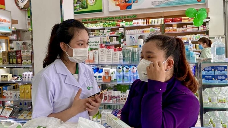 Người dân có thể đến nhà thuốc để đặt lịch, chọn bác sĩ khám bệnh tại bệnh viện