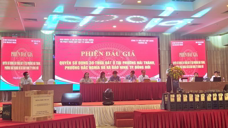 Quảng Bình tạm dừng đấu giá đất ở TP. Đồng Hới vì người tham gia trả giá quá cao
