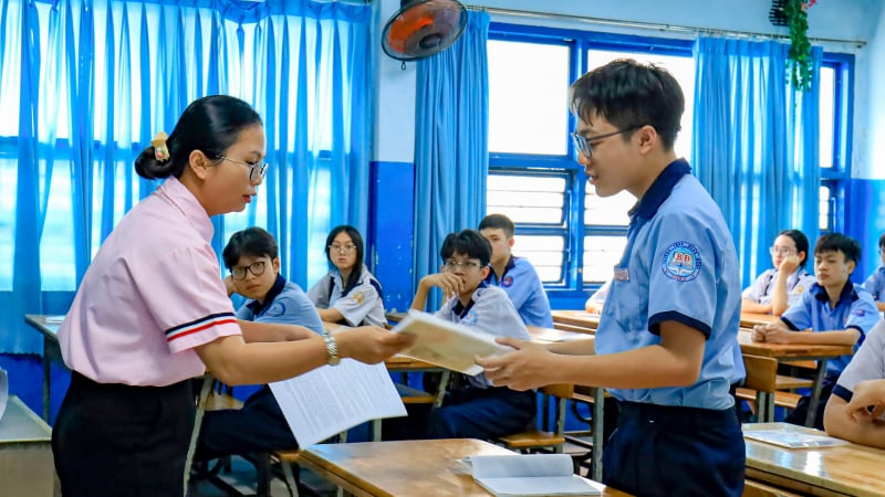 Học sinh, phụ huynh TP.HCM cần làm gì sau khi biết điểm thi lớp 10