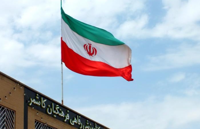 Chuyên gia: Phương Tây tìm cách thay đổi chính phủ ở Iran để bao vây Nga