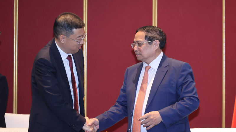 Thủ tướng mời Ngân hàng Trung Quốc tham gia Trung tâm Tài chính tại Việt Nam