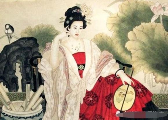 Dương Quý Phi không được phong làm hoàng hậu vì vô sinh, thân phận tai tiếng hay cả hai?