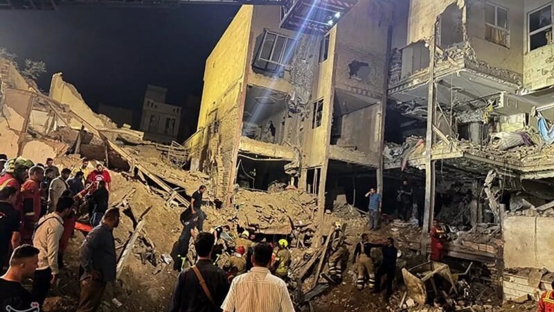 Chuyên gia Mỹ phanh phui nguyên nhân thực sự khi Mỹ và Israel tấn công Iran