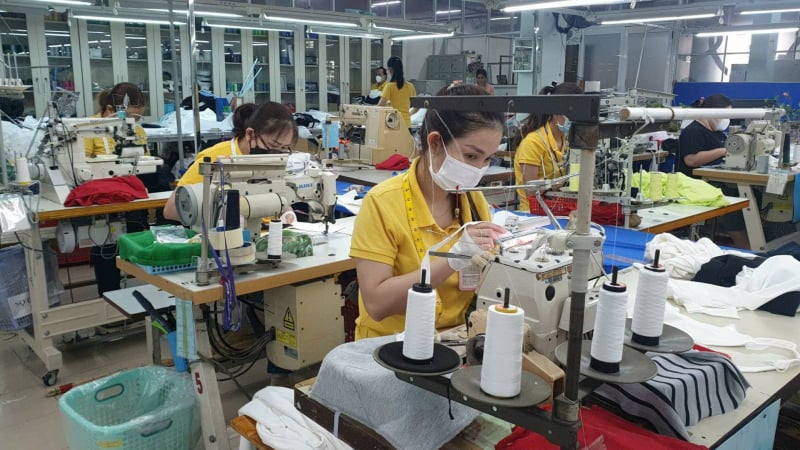 Thị trường lao động TP.HCM sau sáp nhập: Cần 90.000 nhân lực, chính sách nào cho người lao động?