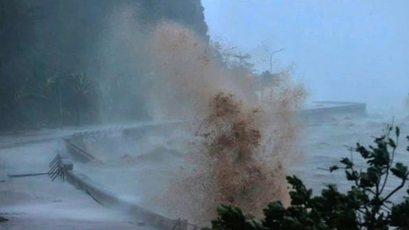 NÓNG: Áp thấp nhiệt đới đang tăng tốc rất nhanh, nếu thành bão số 3 năm 2025 sẽ ảnh hưởng đến khu vực nào nước ta?
