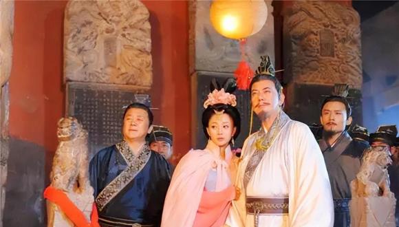 Dương Ngọc Hoàn sở hữu 3 ưu điểm gì để được Đường Huyền Tông sủng ái?