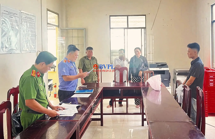 TIN NÓNG 24 GIỜ QUA: Bắt 5 cựu cán bộ, chiến sĩ trại tạm giam; điều tra vụ 1 phụ nữ tử vong bất thường trong nhà nghỉ