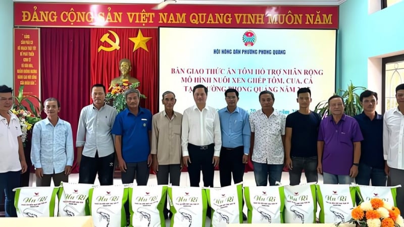 Hội Nông dân thành phố Huế hỗ trợ hàng chục hộ hội viên phát triển nuôi trồng thủy sản 