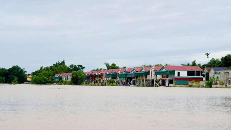 Xóm lênh đênh nay đã an cư như cuộc “hồi sinh” diệu kỳ của làng vạn chài Tiền Phong ở Hà Tĩnh