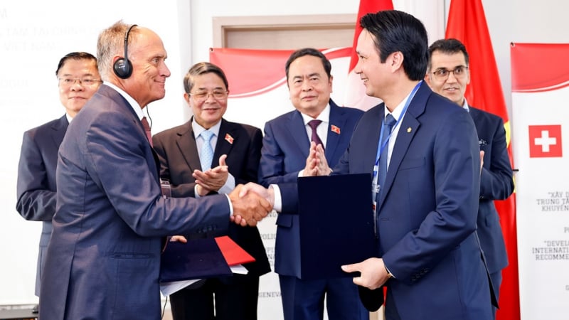 BIDV ký biên bản ghi nhớ hợp tác với Trade Data Monitor 