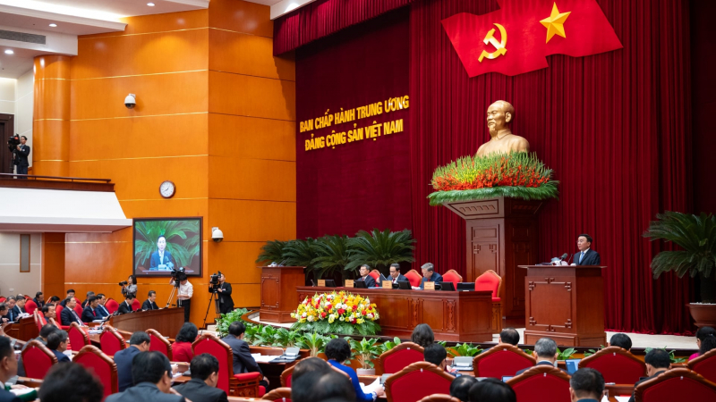 Mức hỗ trợ mới nhất với các chức danh lãnh đạo thuộc diện Bộ Chính trị, Ban Bí thư quản lý và tướng quân đội, công an