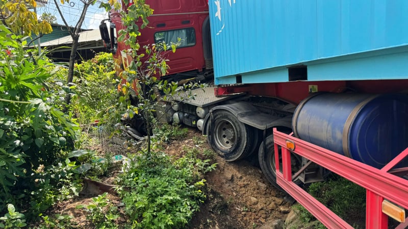Vụ tai nạn giữa xe container và xe công nông ở Lâm Đồng: Thêm một người tử vong