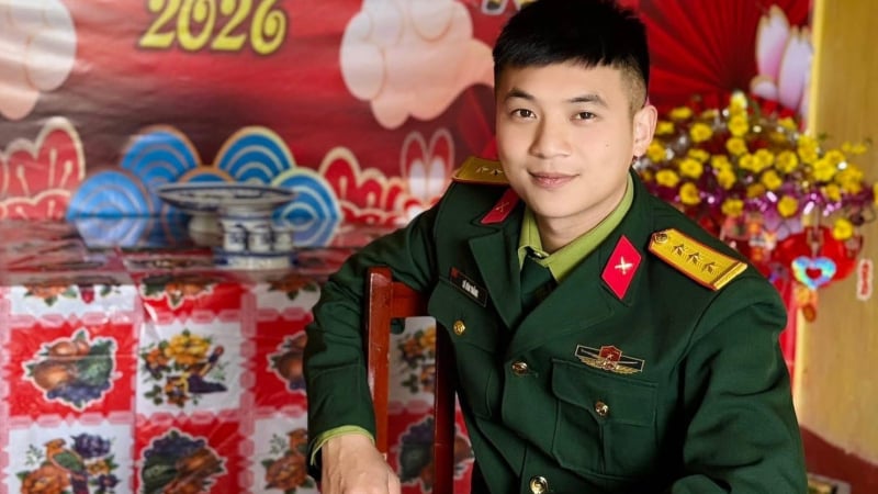 Thượng úy Lê Văn Thắng - hot boy quân đội từng 'gây sốt' bên Hòa Minzy trong Sao Nhập Ngũ đột ngột qua đời