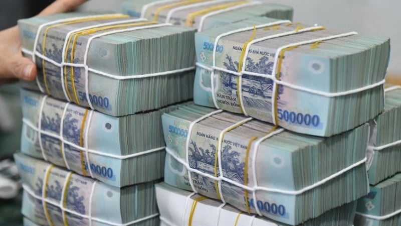 Tiền gửi khách hàng tại ngân hàng lập kỷ lục mới, vượt 7 triệu tỷ đồng